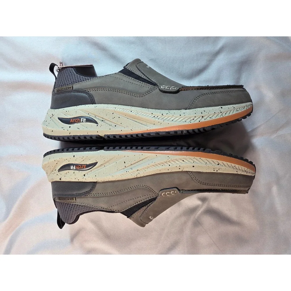Skechers Arch Fit Relaxed Fit Leather Gorson Mens 10 Slip On Shoes NEW